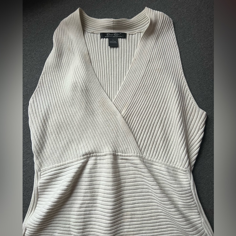 Crisscross Detailed Blouse!